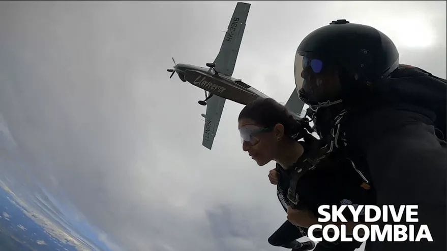 Salto en paracaídas